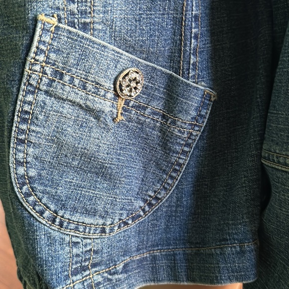 🪻🪻Mwah Denim Jean Jacket🪻🪻 - Picture 5 of 10